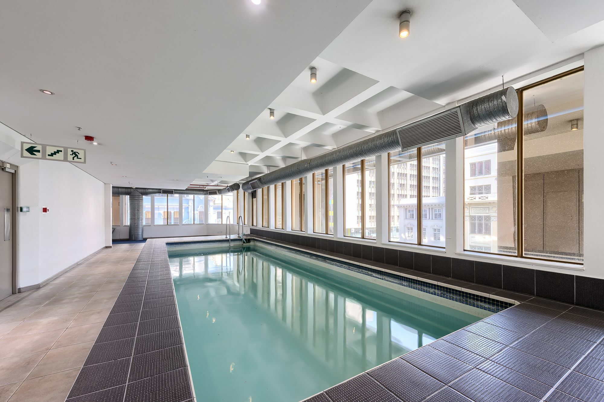 Appartement #1101 Cartwright - Chic Downtown